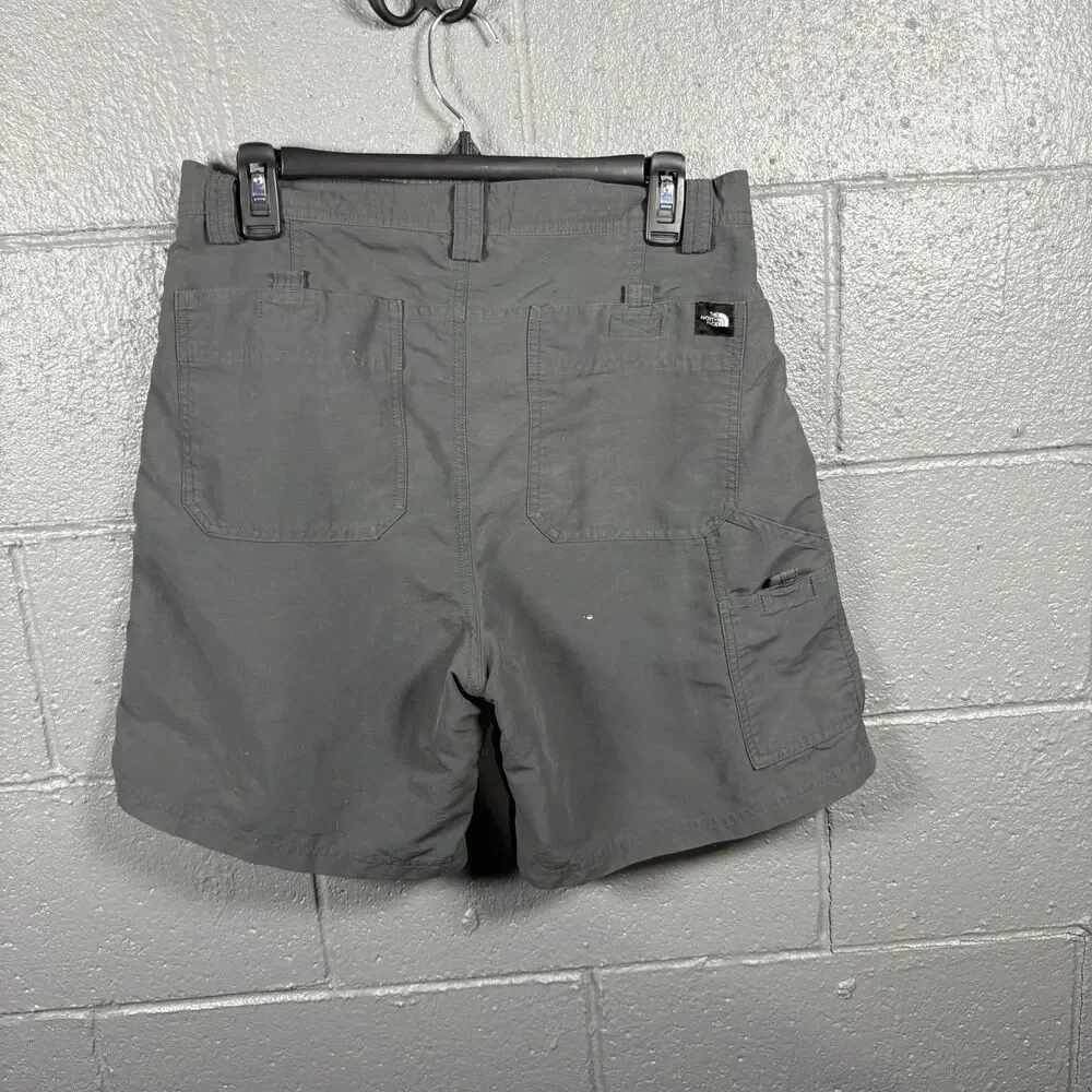 The North Face Mens 34 Gray Hiking Shorts Nylon Outdoor Trail Casual Camping